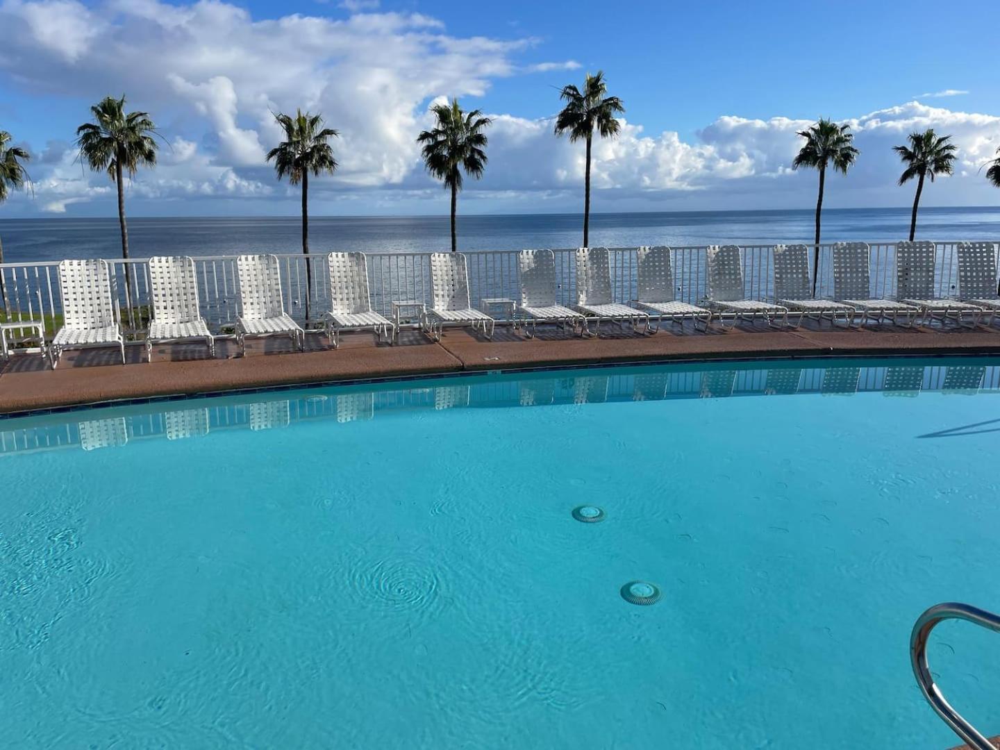 아발론 Catalina Island Getaway With 6 Seat Golf Cart Ac 아파트 외부 사진
