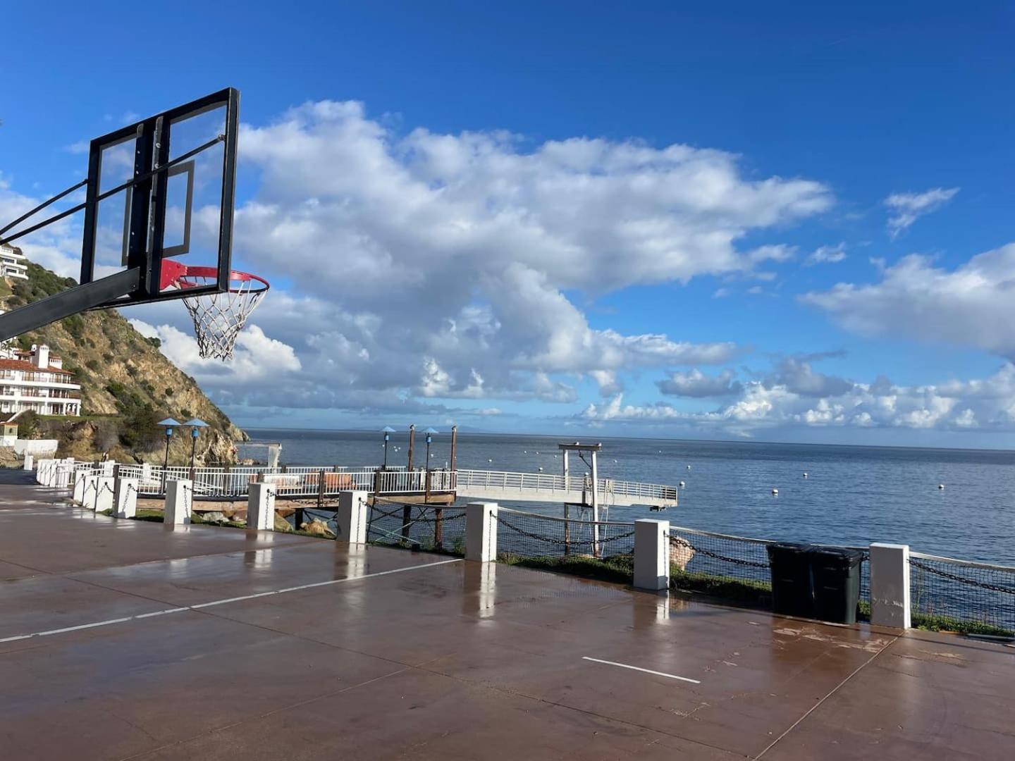 아발론 Catalina Island Getaway With 6 Seat Golf Cart Ac 아파트 외부 사진