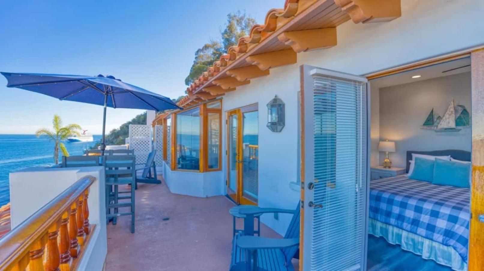 아발론 Catalina Island Getaway With 6 Seat Golf Cart Ac 아파트 외부 사진
